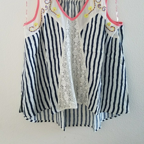 Flying Tomato Stripped Lace Tank - Picture 5 of 6